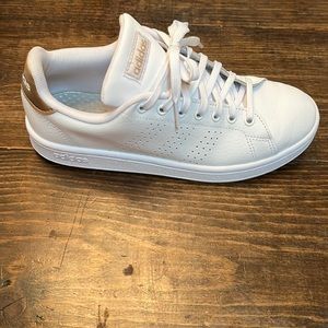 Adidas cloud foam sneakers